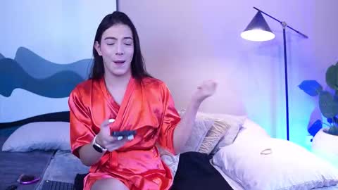 Snapshot of ariaa_isabell chatting on February 3, 2026, 7:19 pm Ariaa online show from February 3, 2026, 7:19 pm