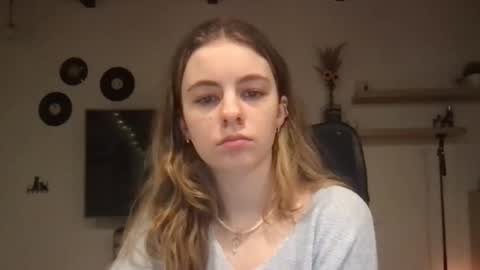 Snapshot of ariacreazy chatting on February 23, 2025, 9:16 pm AriaCreazy online show from February 23, 2025, 9:16 pm