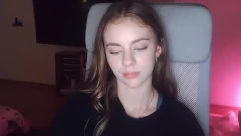 Snapshot of ariacreazy chatting on November 8, 2025, 9:24 pm AriaCreazy online show from November 8, 2025, 9:24 pm