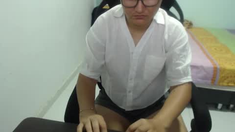 Snapshot of ariadna_6 chatting on February 20, 2025, 6:57 pm ...Ariana... online show from February 20, 2025, 6:57 pm