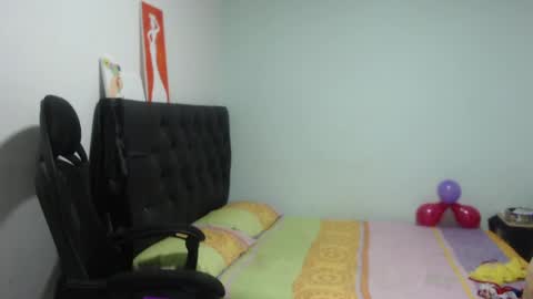 Snapshot of ariadna_6 chatting on May 2, 2026, 4:12 pm ...Ariana... online show from May 2, 2026, 4:12 pm