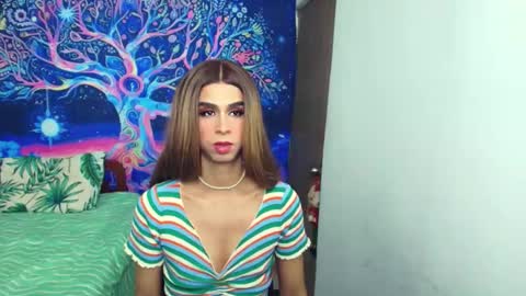 ariadna_dudamel online show from December 19, 2025, 5:25 am