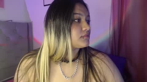 Snapshot of ariadna_martin chatting on December 14, 2024, 8:34 am Ari online show from December 14, 2024, 8:34 am
