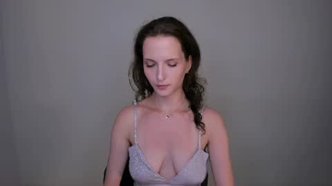 Ariadna online show from August 5, 2026, 2:31 pm