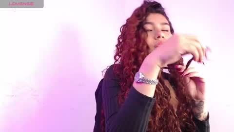 Ari online show from January 2, 2025, 6:12 pm