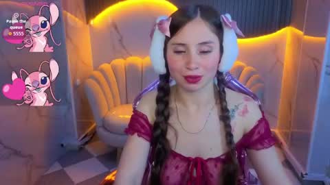 ariana18_b online show from May 30, 2026, 1:30 pm