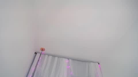 Snapshot of ariana_ceballos chatting on February 23, 2025, 3:29 pm ARIANA online show from February 23, 2025, 3:29 pm