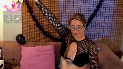 Ariana Cruz online show from October 3, 2025, 5:10 pm