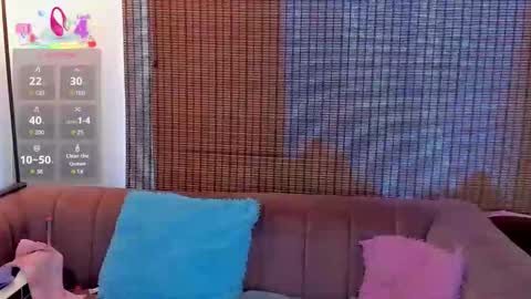 Ariana Cruz online show from December 4, 2025, 4:16 pm