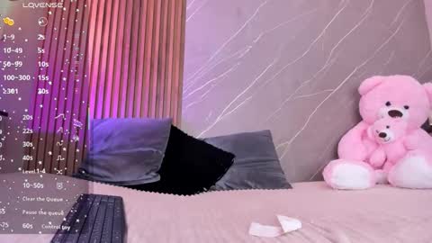 Ariana online show from October 18, 2025, 12:39 pm