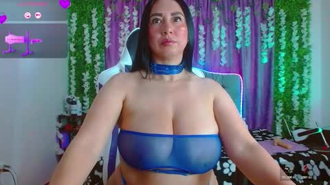 Snapshot of ariana_lopez22 chatting on November 8, 2025, 5:12 pm Ariana online show from November 8, 2025, 5:12 pm