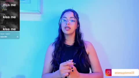 Snapshot of ariana_pierce chatting on March 4, 2025, 8:02 am Ariana online show from March 4, 2025, 8:02 am