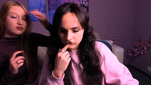 ariana_ross7 online show from November 23, 2025, 12:05 pm