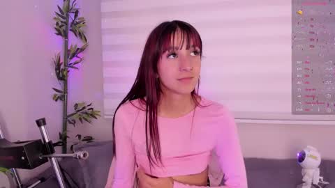 Snapshot of ariana_rosse__ chatting on February 27, 2025, 9:04 pm Ariana online show from February 27, 2025, 9:04 pm