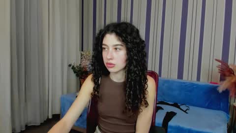 Snapshot of arianafoxi chatting on September 26, 2025, 12:53 pm ArianaFox online show from September 26, 2025, 12:53 pm