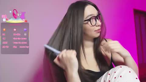 Snapshot of arianahot777 chatting on February 13, 2026, 7:10 pm arianahot777 online show from February 13, 2026, 7:10 pm