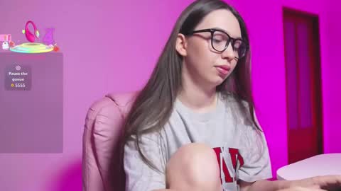arianahot777 online show from May 24, 2026, 9:20 pm
