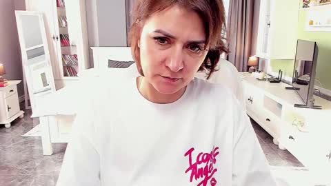 Ana online show from March 11, 2026, 1:06 pm