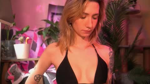 Olivka online show from March 6, 2026, 6:21 am