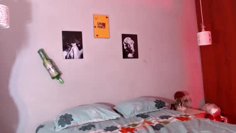 arianna rossi online show from March 19, 2026, 12:42 pm