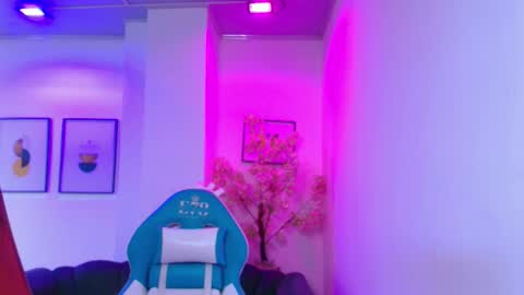 arianna_sweeet online show from March 28, 2026, 3:39 am