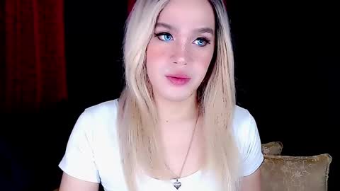 ARIANNE CUMS  online show from January 27, 2025, 1:37 am