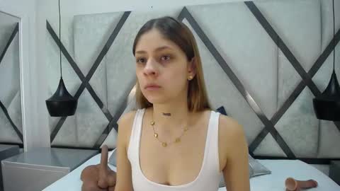 ariawillss online show from November 4, 2025, 12:26 pm