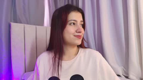 Snapshot of aribrunnet_ chatting on February 19, 2025, 1:28 pm Ari Just Ari online show from February 19, 2025, 1:28 pm