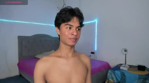 ariel_adan online show from May 24, 2026, 9:53 pm