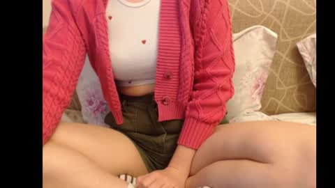 Ariella online show from November 19, 2025, 9:31 am