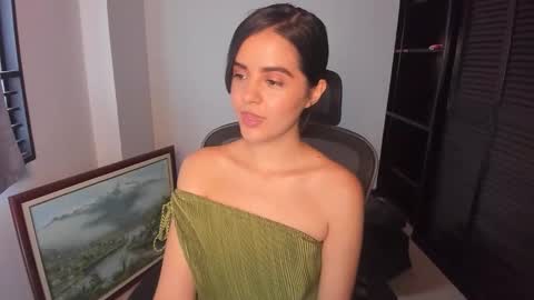 Snapshot of ariel_pinkdiamond chatting on October 6, 2025, 8:50 pm Ariel Pink Diamond online show from October 6, 2025, 8:50 pm