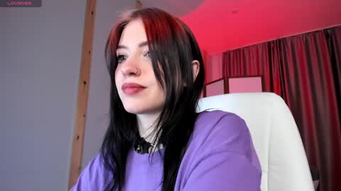 Ariel online show from December 14, 2024, 1:59 pm