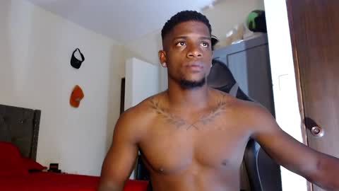 Snapshot of arielbronwxxx chatting on February 2, 2025, 2:24 pm chris online show from February 2, 2025, 2:24 pm