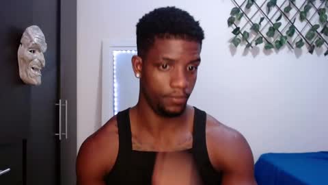 Snapshot of arielbronwxxx chatting on March 7, 2025, 2:36 am chris online show from March 7, 2025, 2:36 am