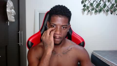 Snapshot of arielbronwxxx chatting on March 8, 2025, 11:48 am chris online show from March 8, 2025, 11:48 am