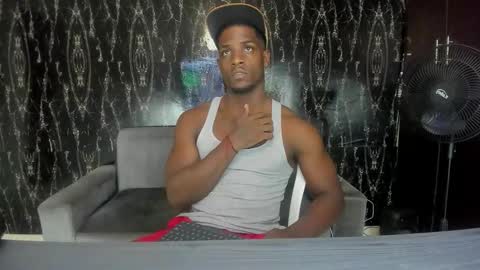 Snapshot of arielbronwxxx chatting on September 23, 2025, 3:09 am chris online show from September 23, 2025, 3:09 am