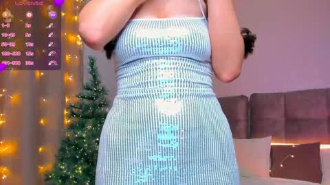 Snapshot of ariellateska chatting on January 1, 2025, 2:09 pm Ariella online show from January 1, 2025, 2:09 pm