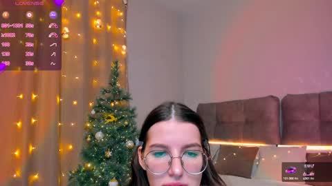 Snapshot of ariellateska chatting on January 4, 2025, 8:49 am Ariella online show from January 4, 2025, 8:49 am