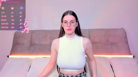 Snapshot of ariellateska chatting on September 15, 2025, 4:01 am Ariella online show from September 15, 2025, 4:01 am