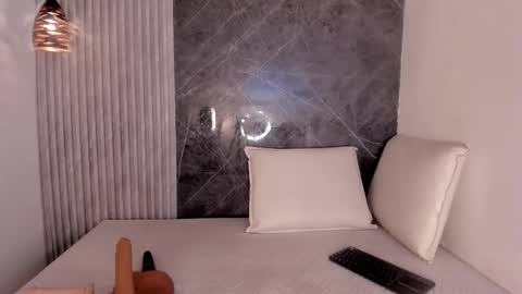 Ariel  online show from January 9, 2026, 2:58 am