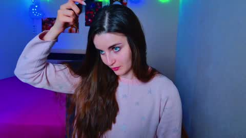 Snapshot of arielstonks_lovee chatting on December 13, 2024, 8:30 am arielstonks_lovee online show from December 13, 2024, 8:30 am