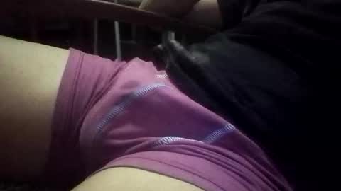 arieluo online show from February 18, 2026, 1:56 am