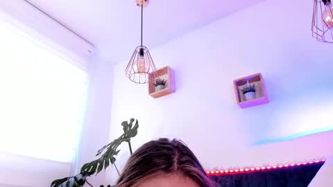 Ari  online show from February 7, 2025, 8:53 pm