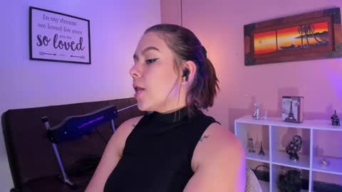  Arianna  online show from March 5, 2025, 6:12 pm