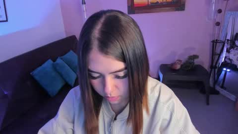 Snapshot of ariianabaker chatting on November 18, 2025, 12:20 pm Arianna online show from November 18, 2025, 12:20 pm