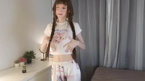 Arina online show from April 4, 2026, 3:09 pm