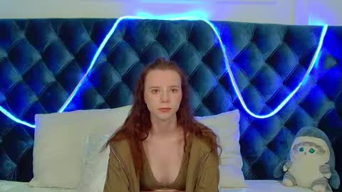 Snapshot of arinakubrick chatting on November 22, 2025, 3:33 pm Arinakubrick online show from November 22, 2025, 3:33 pm