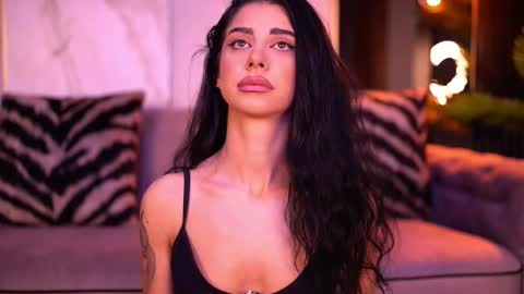 Arina online show from October 28, 2025, 6:32 pm