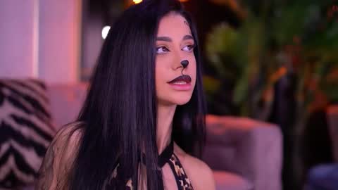 Arina online show from October 31, 2025, 6:53 pm