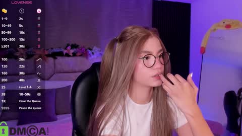 Ari  online show from December 23, 2025, 12:30 am